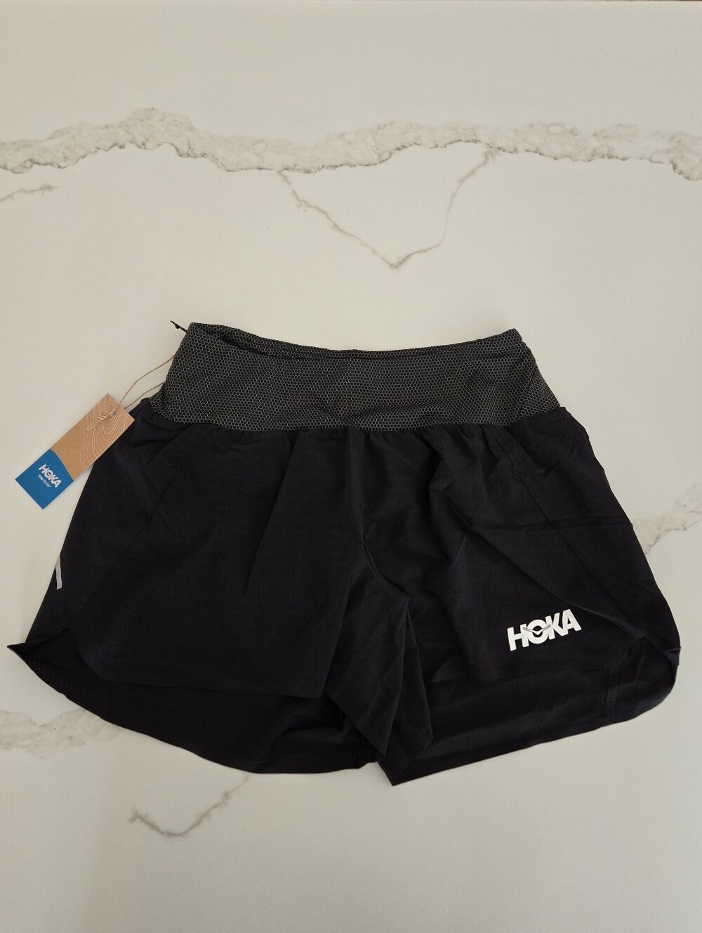 NWT Hoka One 4" Glide Shorts